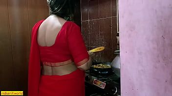 Play Indian Hot Stepmom Sex with stepson! Homemade viral sex