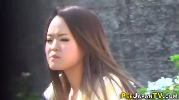Play Asians outdoors piss and get caught