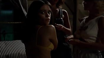 Play Sexy Jenna Ortega AI