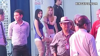 Play Are You Too Old For Thailand? Nightlife, Hot Thai Girls and More.