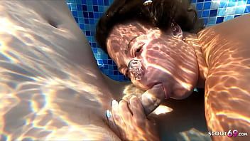 Play Underwater Sex with Curvy Teen - German Holiday Fuck after caught him Jerk