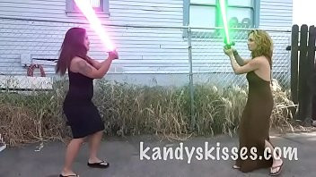 Play Light Saber Dual