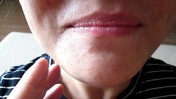 Play KOREAN CREAMPIE CLOSE UP ON THE SOFA 2