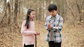 Play To her (2017) 720p
