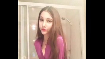 Play Chinese cam model