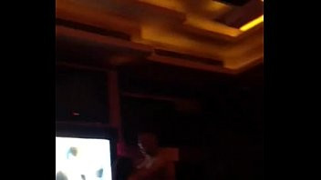 Play Chinese striptease
