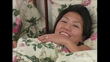 Play Yanks Asian Cutie Michiko