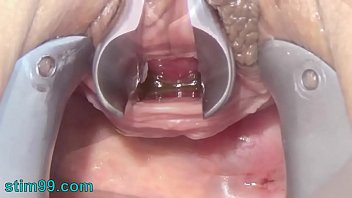 Play Masturbate Peehole with Toothbrush and Chain into Urethra